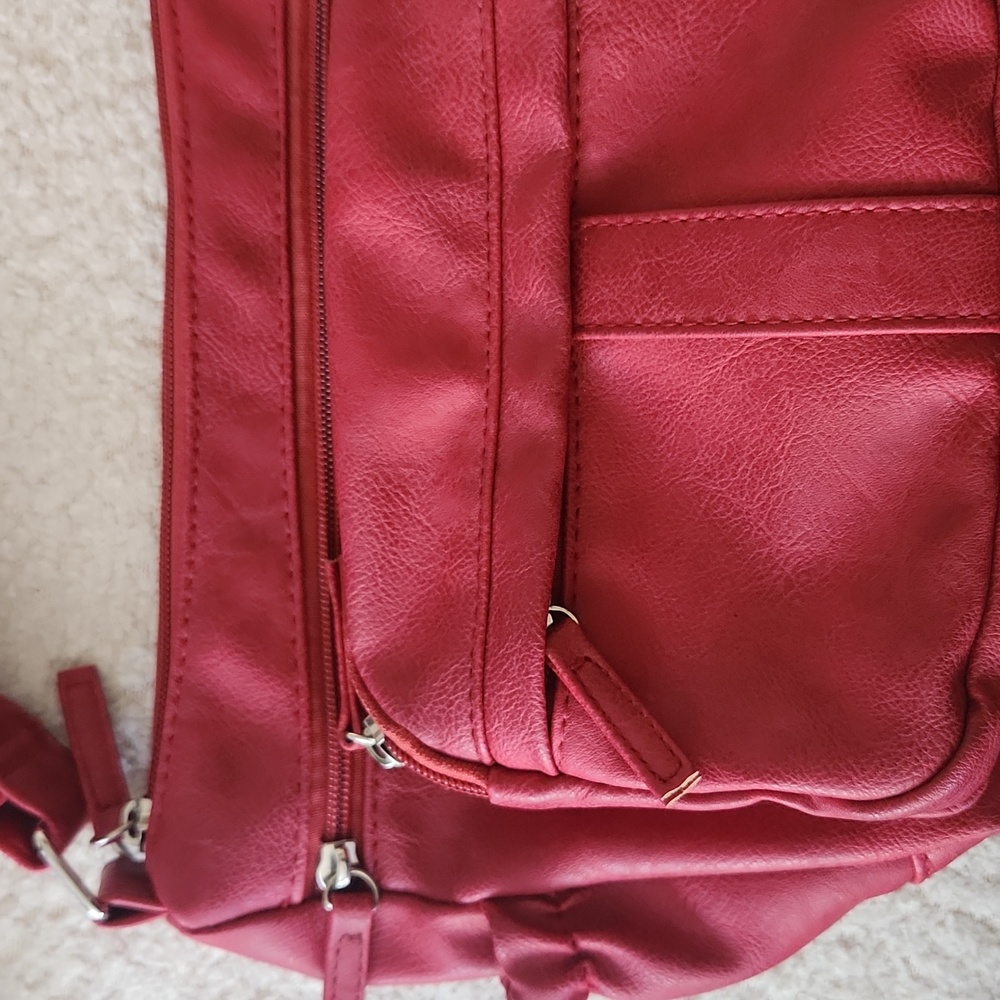 Red Purse - Picture 3 of 6